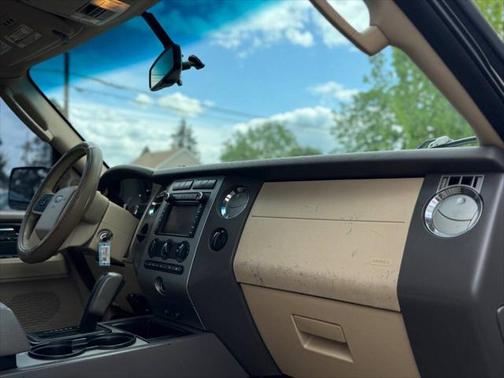 2010 Ford Expedition EL XLT