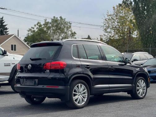 2016 Volkswagen Tiguan 2.0T SE 4MOTION