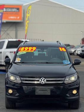 2016 Volkswagen Tiguan 2.0T SE 4MOTION
