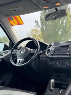 2016 Volkswagen Tiguan 2.0T SE 4MOTION