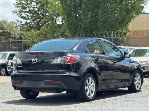 2011 Mazda Mazda3 i Touring