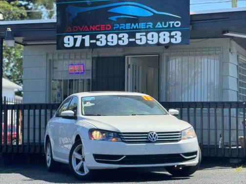 2013 Volkswagen Passat 2.5 SE