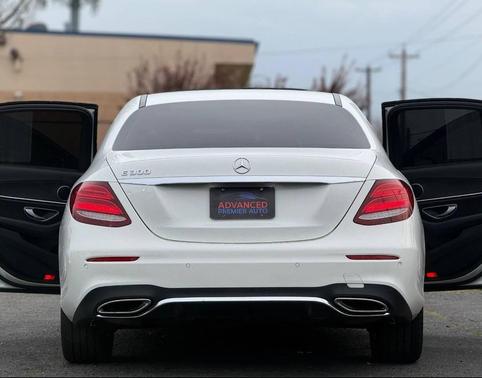 White 2018 Mercedes-Benz E-Class E 300 4dr Sedan
