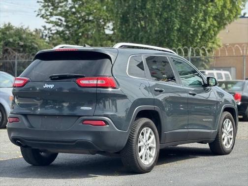 2018 Jeep Cherokee Latitude Plus