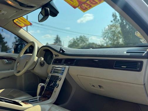 2008 Volvo XC70 3.2