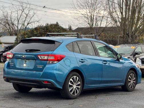 2017 Subaru Impreza 2.0i