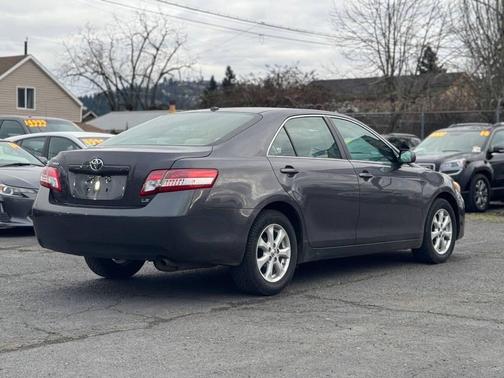 2011 Toyota Camry LE