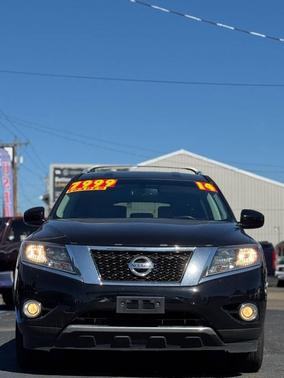 2014 Nissan Pathfinder Hybrid SL