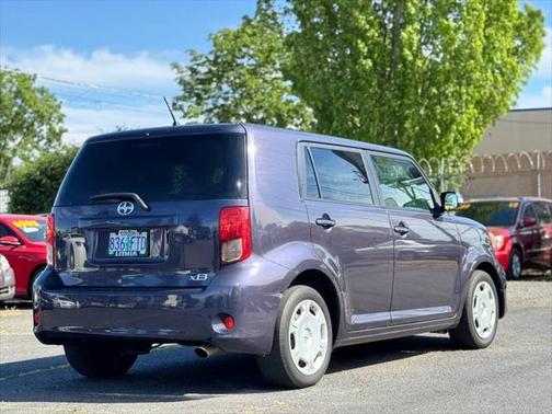 2012 Scion xB Release Series 9.0