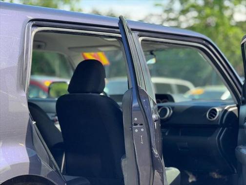 2012 Scion xB Release Series 9.0
