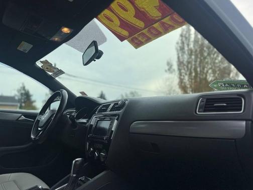 2016 Volkswagen Jetta 1.8T Sport