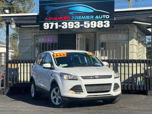 Oxford White 2014 Ford Escape SE