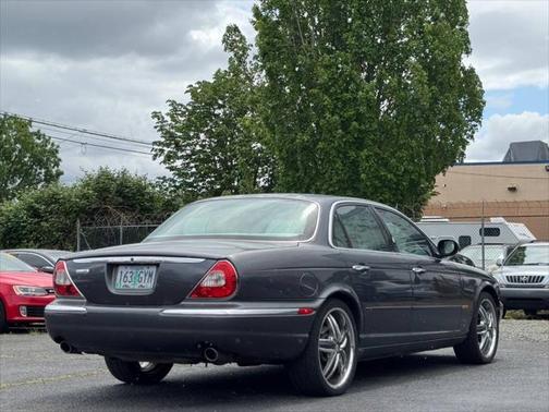 2004 Jaguar XJ Vanden Plas