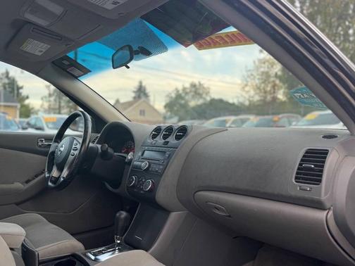 2012 Nissan Altima 2.5 S