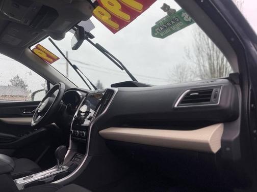 Magnetite Gray Metallic 2019 Subaru Ascent Premium 8-Passenger