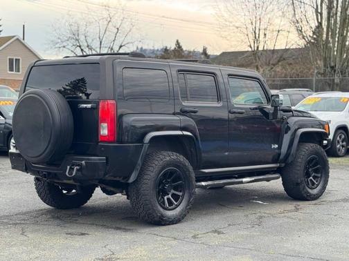 2007 Hummer H3 Base