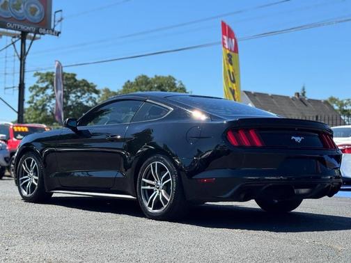 2017 Ford Mustang EcoBoost