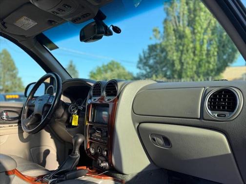 2003 GMC Envoy XL SLT
