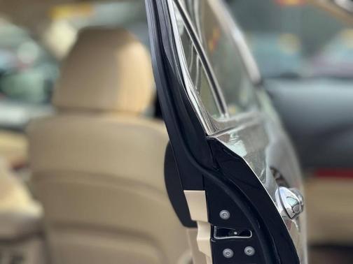 2012 Lexus ES 350 Base