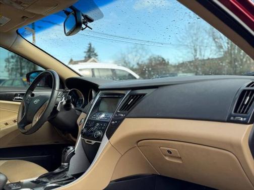 2011 Hyundai SONATA SE 2.0T