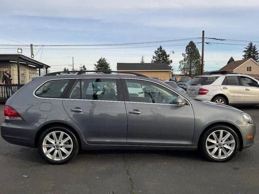 2014 Volkswagen Jetta SportWagen DSG TDI w/Sunroof & Nav