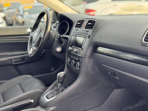 2014 Volkswagen Jetta SportWagen DSG TDI w/Sunroof & Nav