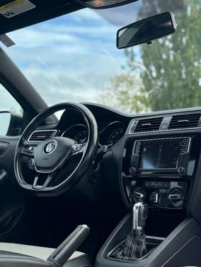 2016 Volkswagen Jetta 1.8T Sport