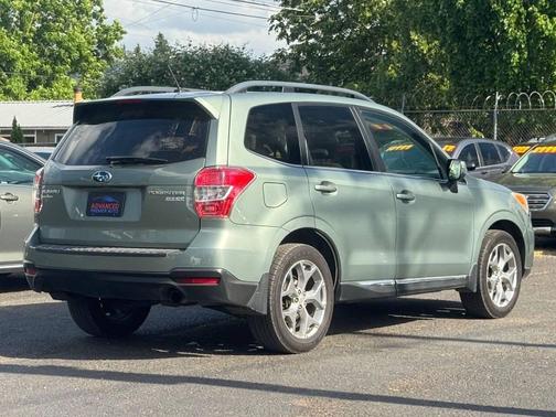 Jasmine Green Metallic 2015 Subaru Forester 2.5i Touring