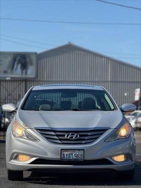 2011 Hyundai SONATA Limited