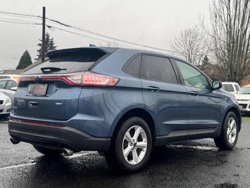 2018 Ford Edge SE