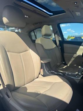 2014 Chrysler 200 Limited