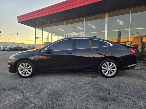 2020 Chevrolet Malibu FWD LT