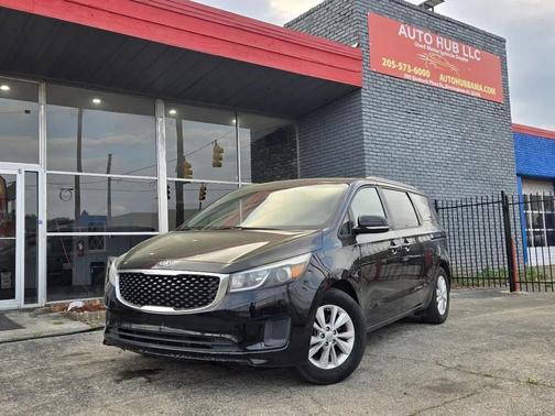Black 2016 Kia Sedona LX