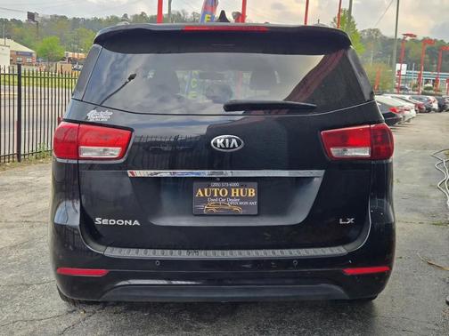 Black 2016 Kia Sedona LX