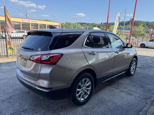 Beige 2019 Chevrolet Equinox 1LT