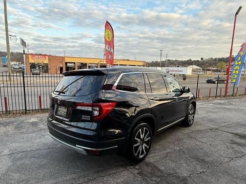 2021 Honda Pilot Touring 8-Passenger