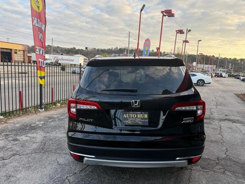 2021 Honda Pilot Touring 8-Passenger
