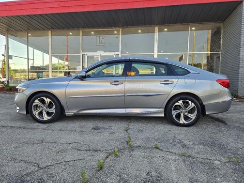 Silver 2018 Honda Accord EX