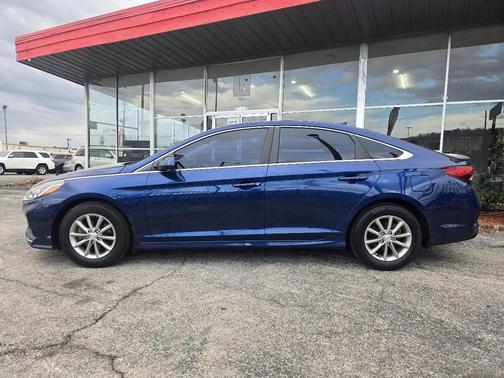 2019 Hyundai SONATA SE