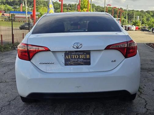 White 2019 Toyota Corolla LE