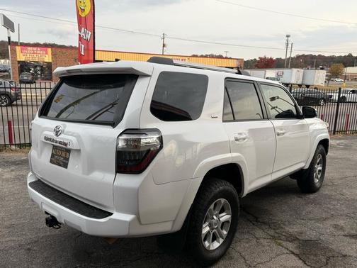 2023 Toyota 4Runner SR5 Premium