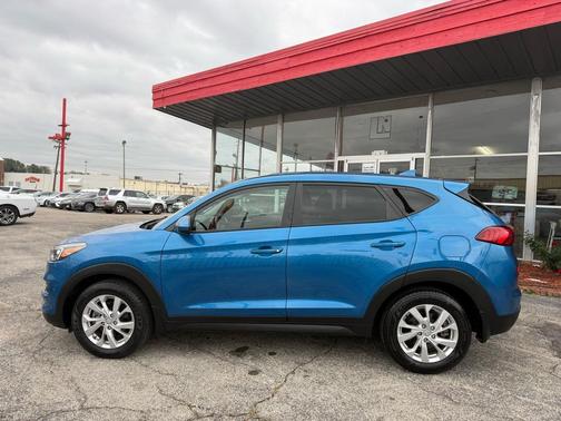 2019 Hyundai TUCSON SE