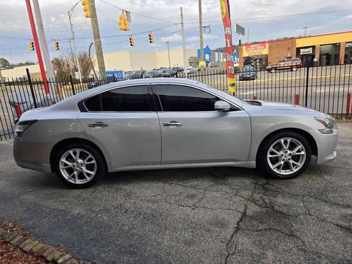 2014 Nissan Maxima SV