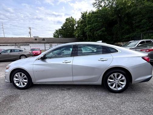 2021 Chevrolet Malibu FWD LT