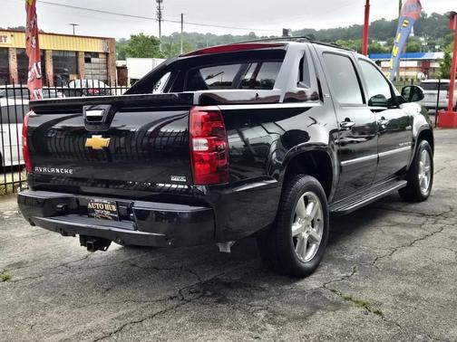 Black 2012 Chevrolet Avalanche 1500 LTZ
