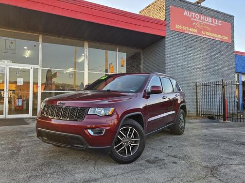 2020 Jeep Grand Cherokee Laredo