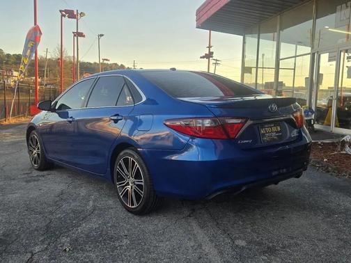 2016 Toyota Camry SE