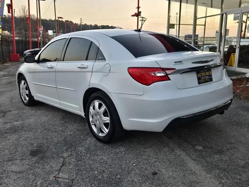 2012 Chrysler 200 LX