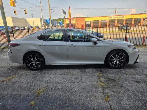 Gray 2023 Toyota Camry SE