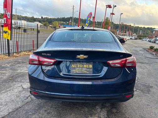 2021 Chevrolet Malibu FWD LT